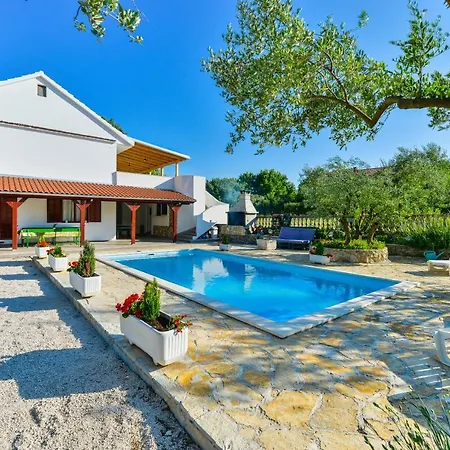 Willa Wonderful With Private Pool, Jacuzzi And Sauna Near The - Wiibuk Bibinje