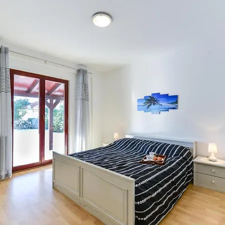 Wonderful With Private Pool, Jacuzzi And Sauna Near The - Wiibuk Villa