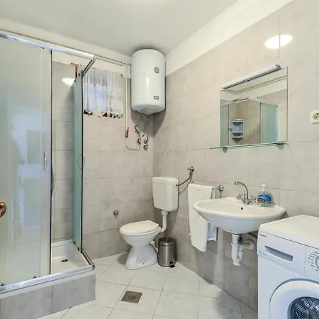 Wonderful With Private Pool, Jacuzzi And Sauna Near The - Wiibuk Villa *