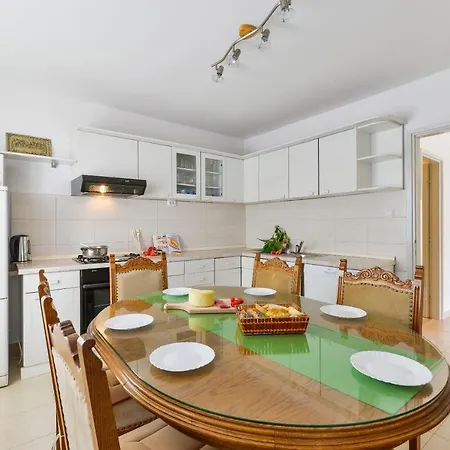 Wonderful With Private Pool, Jacuzzi And Sauna Near The - Wiibuk * Bibinje