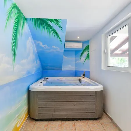 Wonderful With Private Pool, Jacuzzi And Sauna Near The - Wiibuk * Bibinje