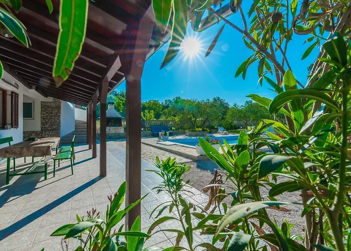 Wonderful With Private Pool, Jacuzzi And Sauna Near The - Wiibuk 빌라 *