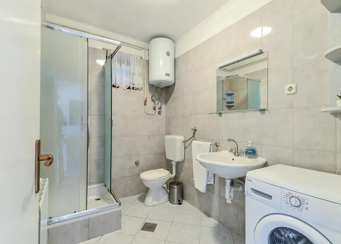 Wonderful With Private Pool, Jacuzzi And Sauna Near The - Wiibuk Villa *