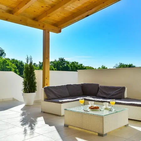 Wonderful With Private Pool, Jacuzzi And Sauna Near The - Wiibuk * Bibinje