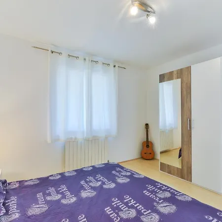 וילה Wonderful With Private Pool, Jacuzzi And Sauna Near The - Wiibuk *