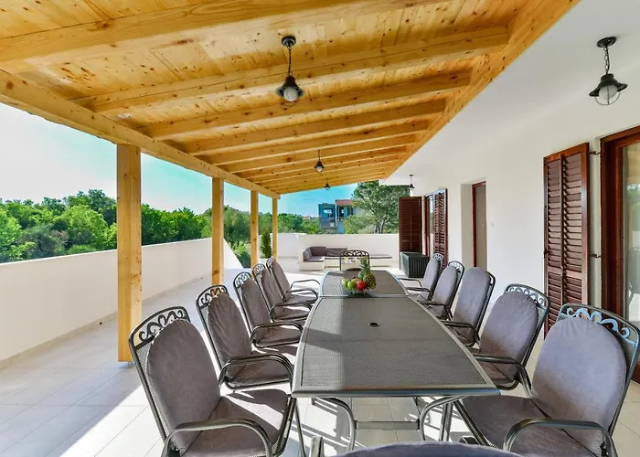 Wonderful With Private Pool, Jacuzzi And Sauna Near The - Wiibuk * Bibinje